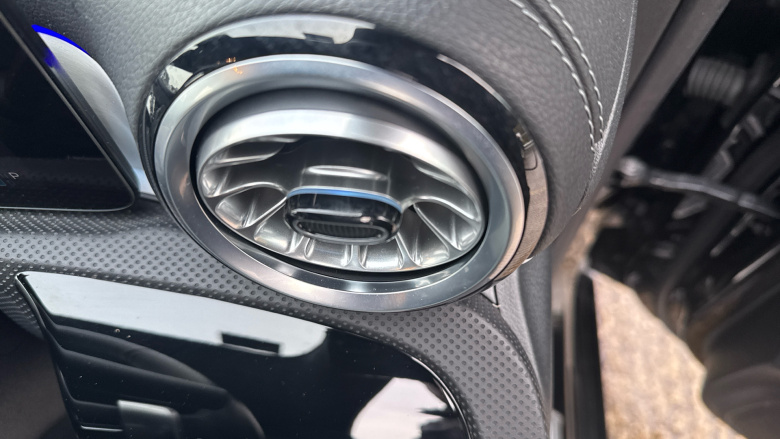 Mercedes-Benz CLA 250e AMG Line Premium 5dr Tip Auto Estate